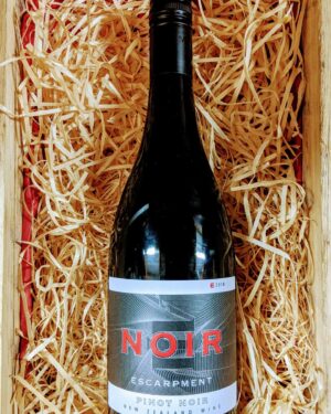 2018 Escarpment Noir